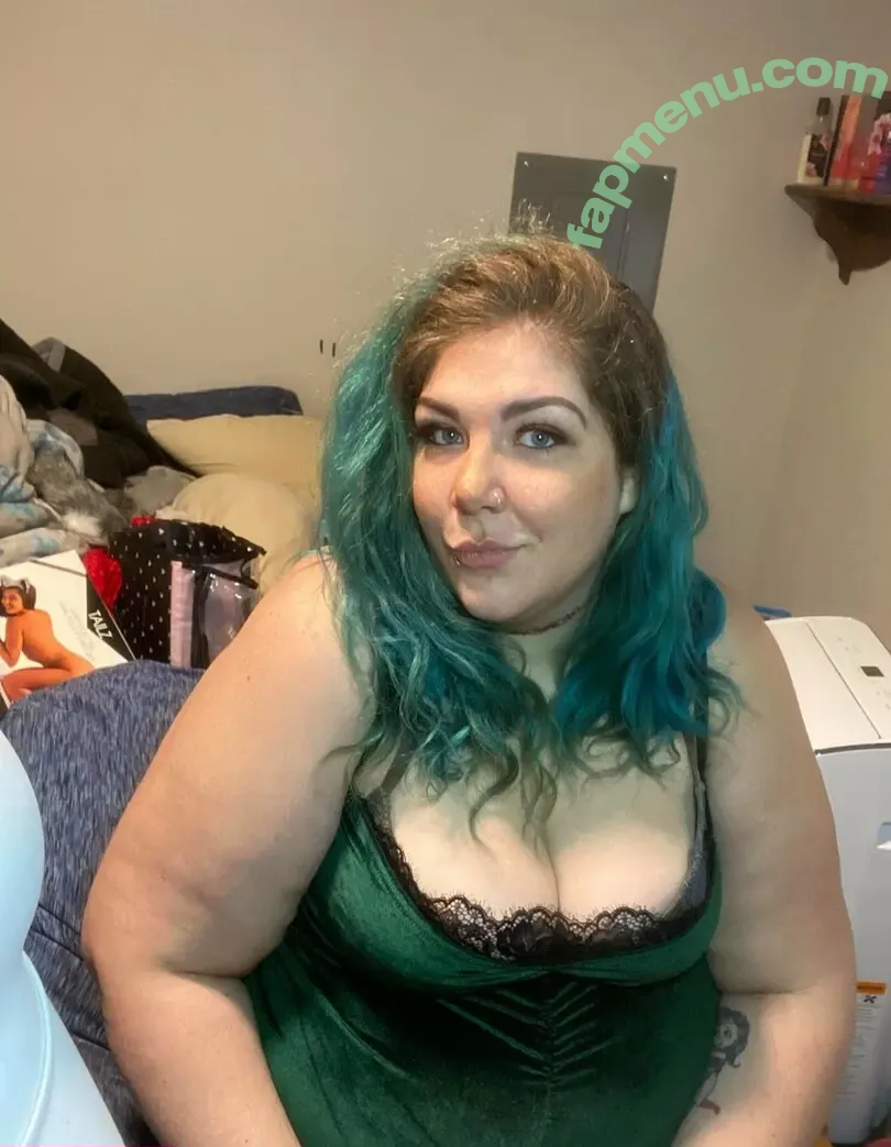 harleymaekitten nude photo #0005 (harleymaekitten)