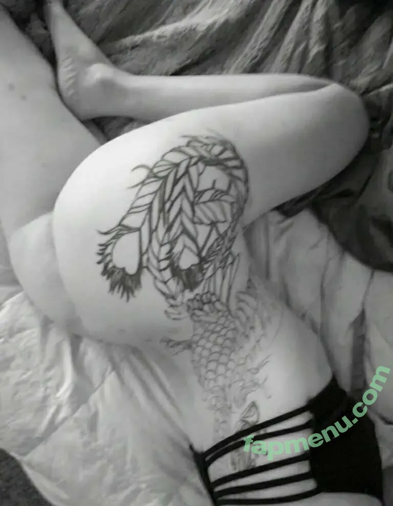 harleyqueenv nude photo #0005 (harley.queeen)