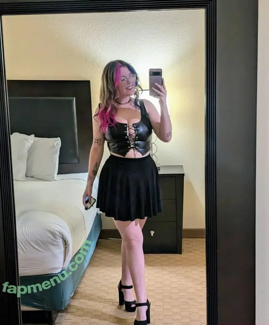 HarleyThicc nude photo #0020 (Harley_thicc / harleythiccfree)