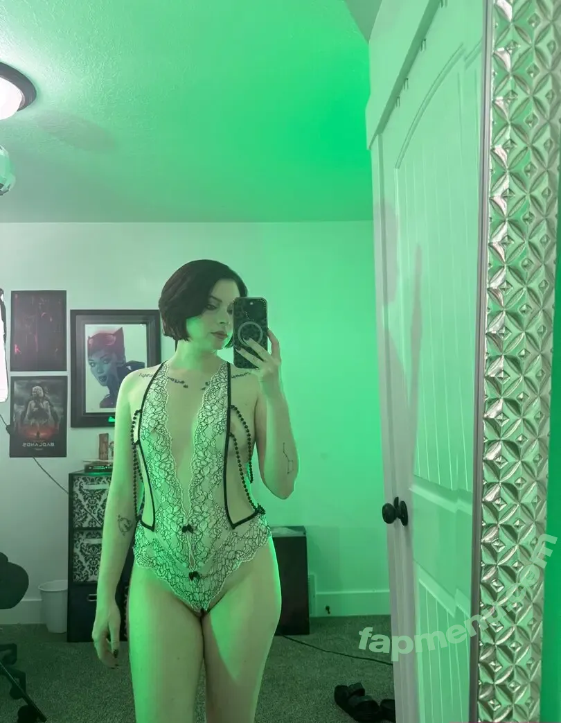 Harliantihero nude photo #0042 (Harlihero / Ladyofthefight)