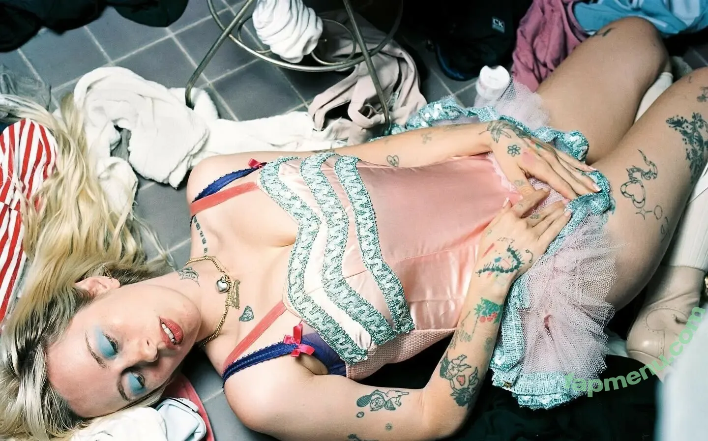 Harmony Tividad nude photo #0090 (Girlpool / harmonytividad / sexuallyattractedtogod)