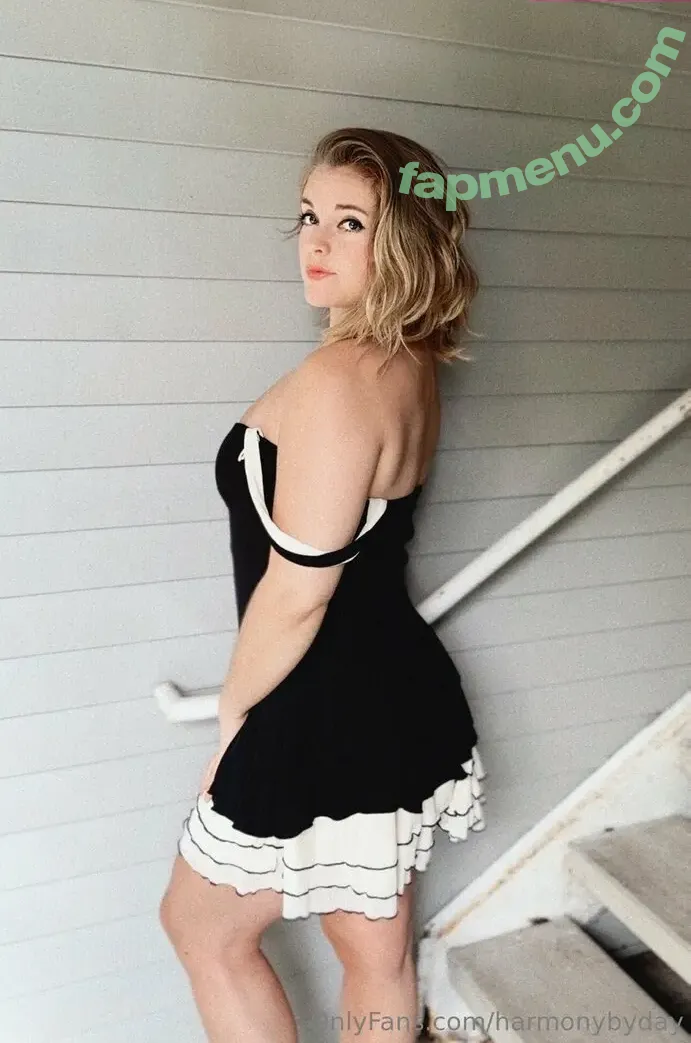 harmonybyday nude photo #0011 (harmonybyday)