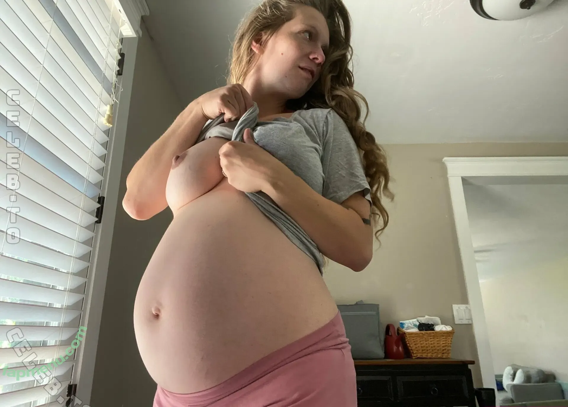 Harper The Fox nude photo #0211 (HarperTheFox / harperthefoxofficial)