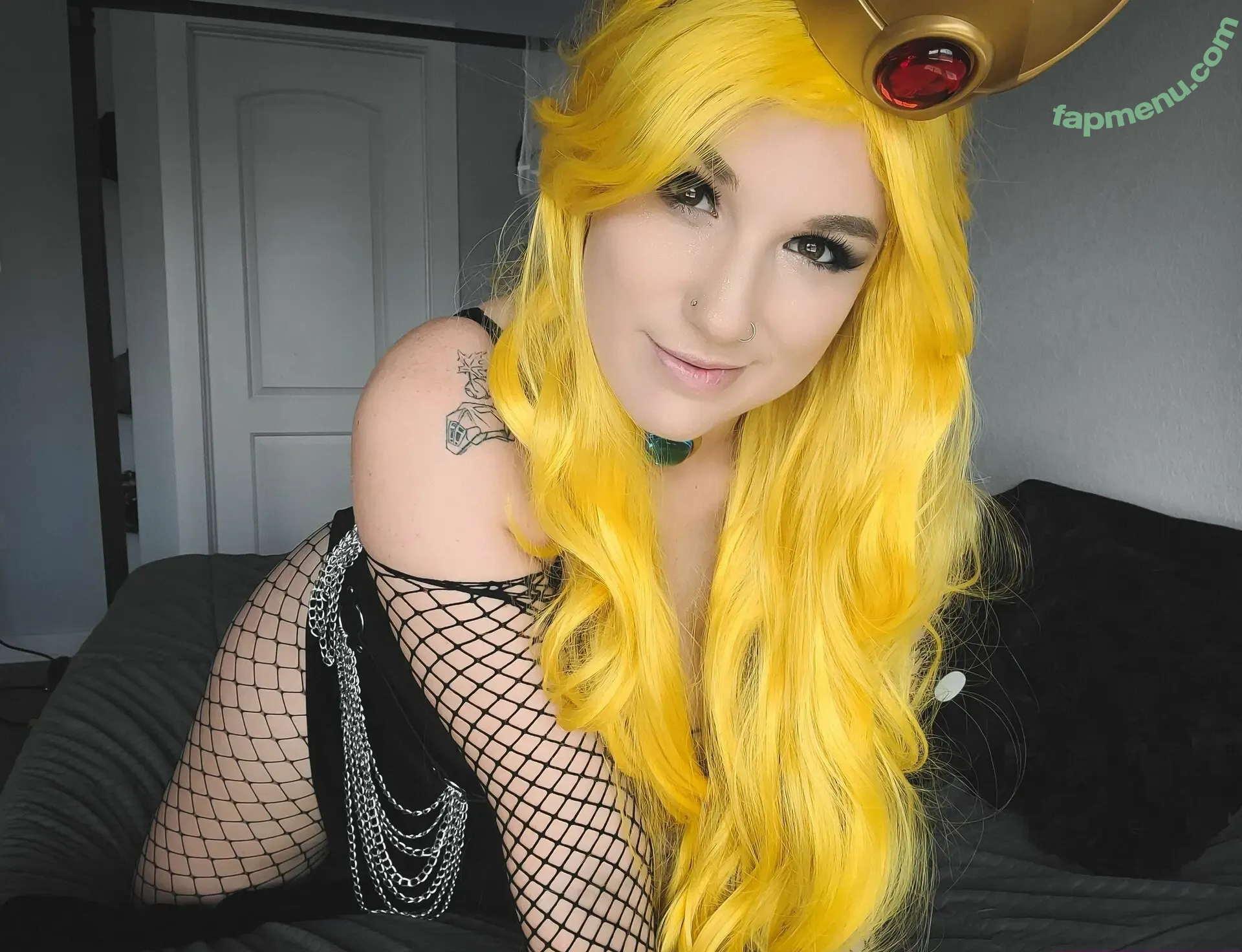 harpermadi_ nude photo #5056 (harpermadi)