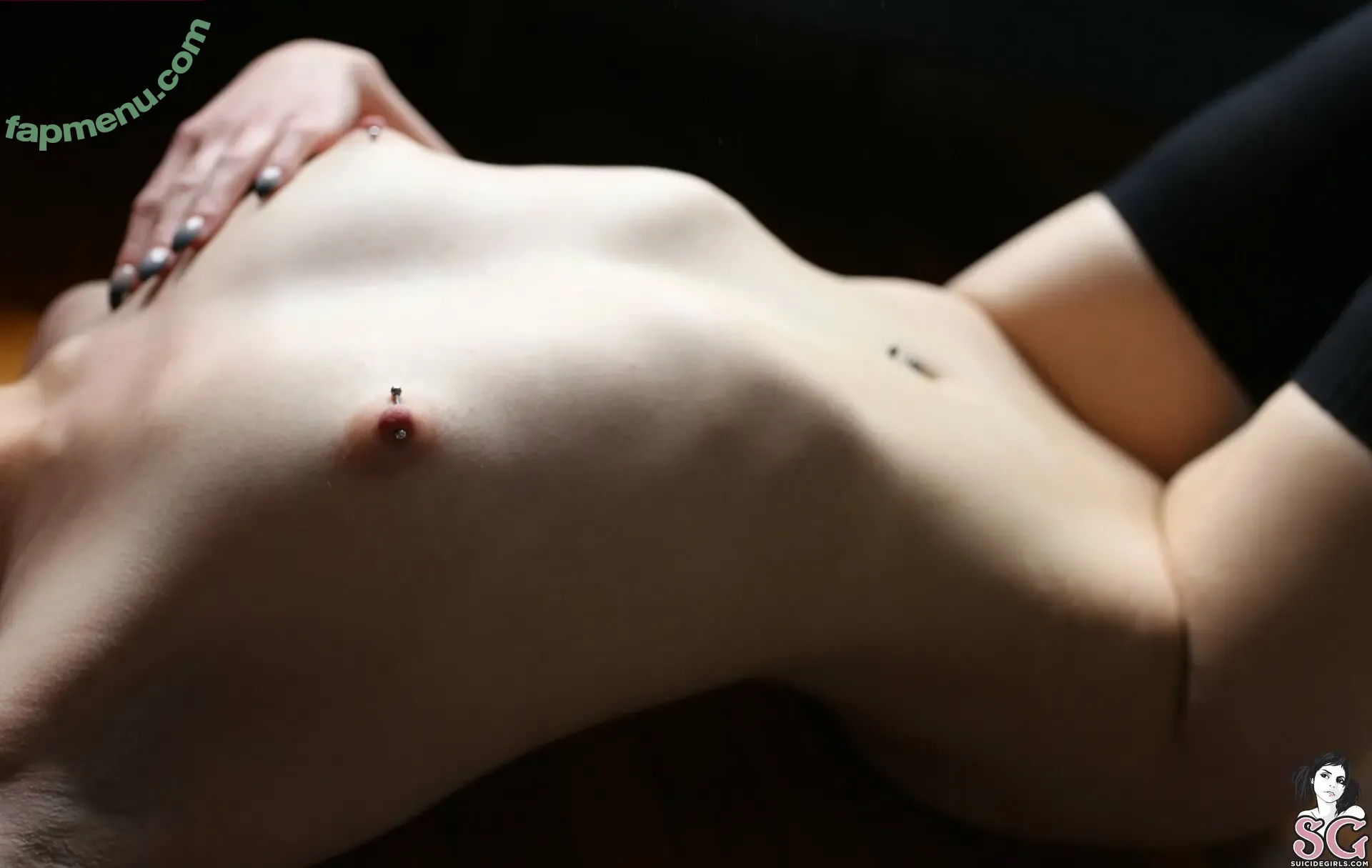 Harpy SG nude photo #0037 (hailharpy)