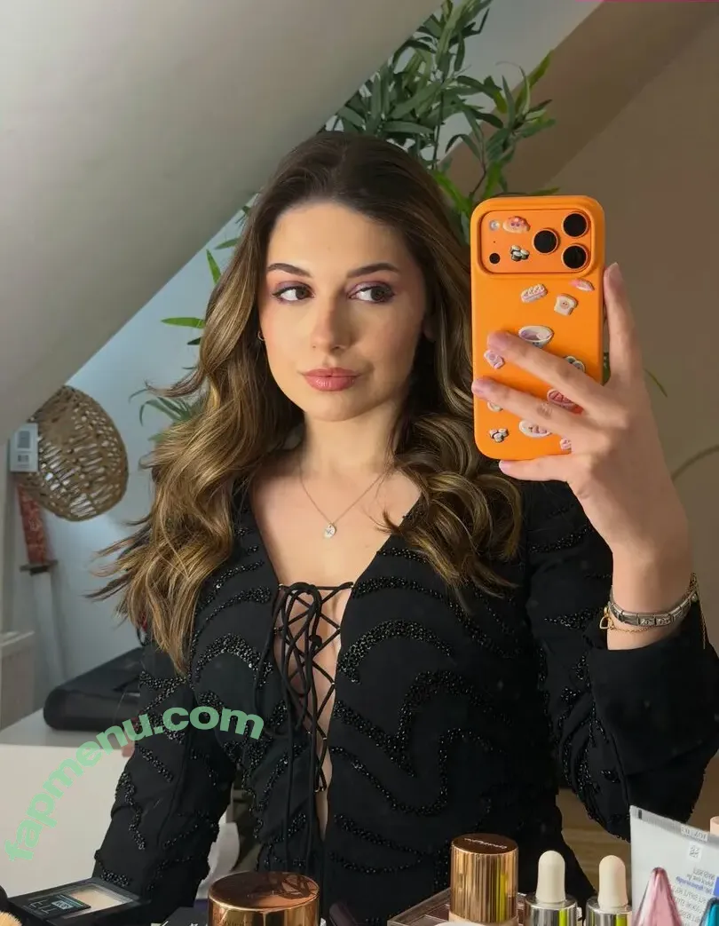 Harrie Silver nude photo #0470 (HarrieSilver)