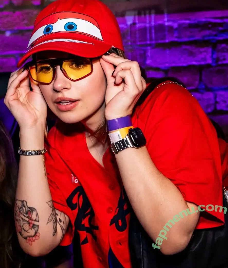 Harrie Silver nude photo #0473 (HarrieSilver)