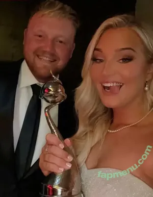 Harriet Cowan From Clarkson's Farm / harrietcowan_x nude photo #0061