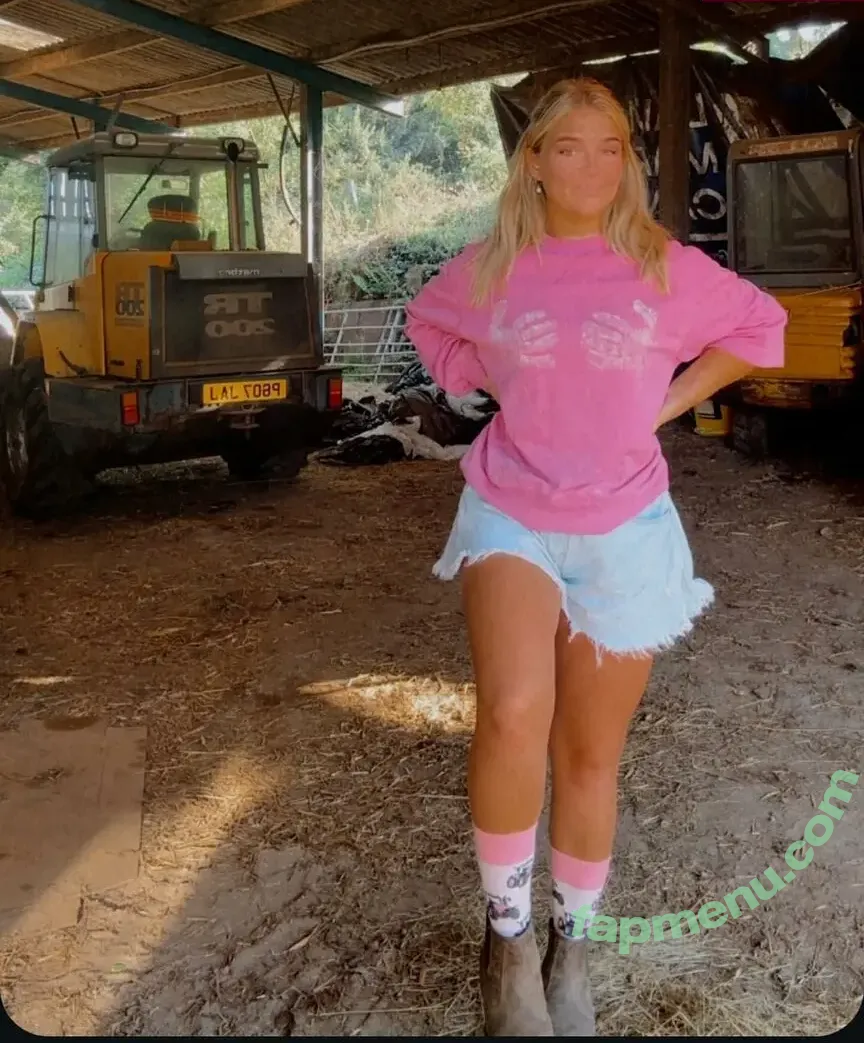 Harriet Cowan From Clarkson's Farm nude photo #0010 (harrietcowan_x)