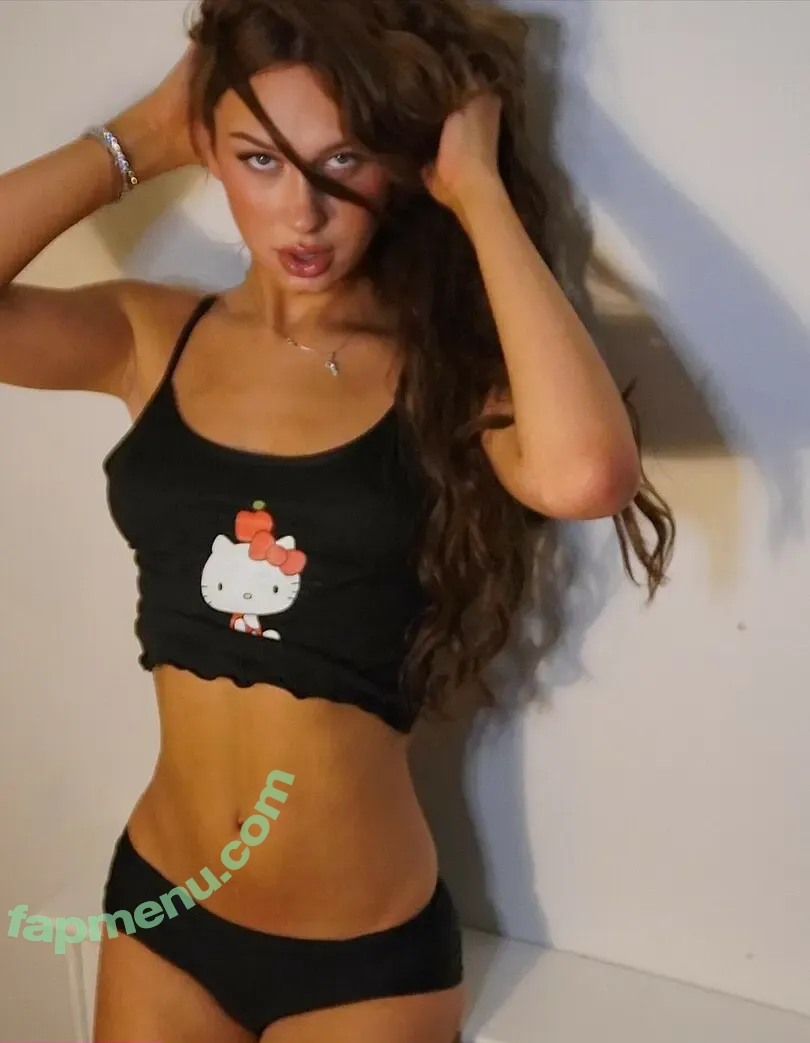 Harrihana nude photo #0027 (harrihanaminish)