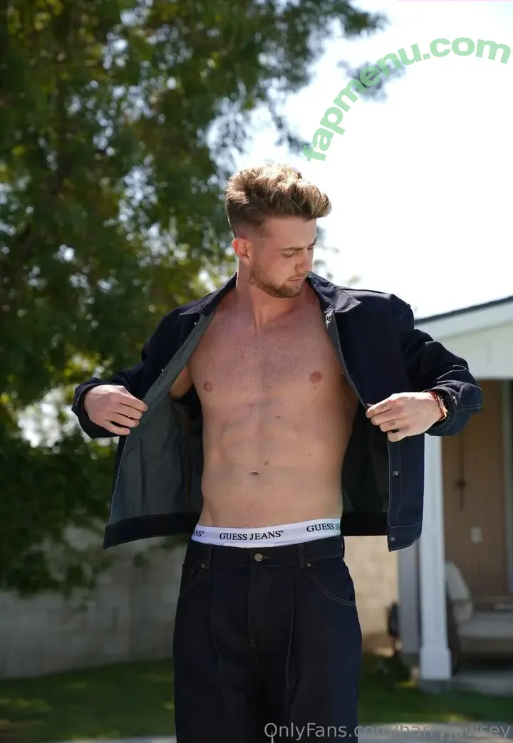 harryjowsey nude photo #0001 (harryjowsey)