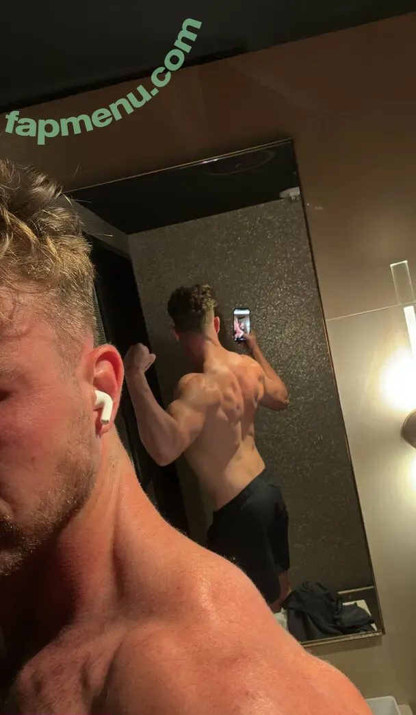 harryjowsey nude photo #0006 (harryjowsey)