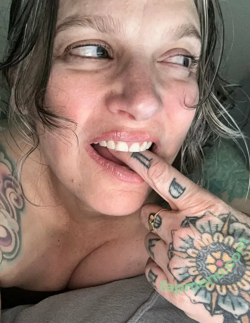 harvest nude photo #0012 (Hurrayforeverything)