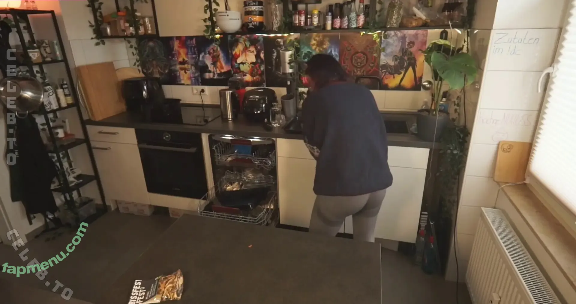 Haselnuuuss nude photo #0100 (Haselnuuuss)