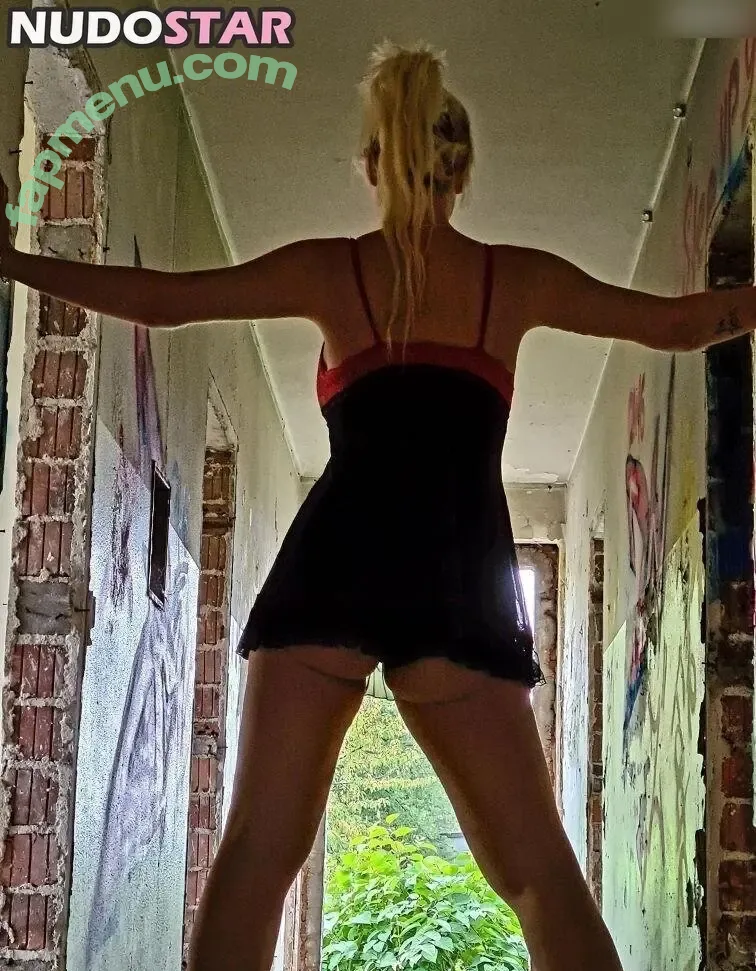 Hat jemand was von Guirlyyy? nude photo #0001 (Hat jemand was von Guirlyyy?)