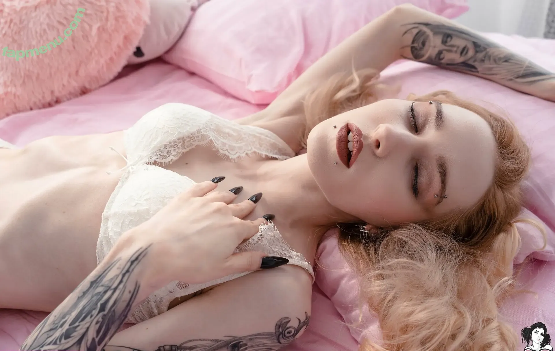 Hatenxthing nude photo #0016 (Hatenxthing)