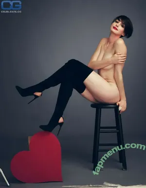  nude photo #0009