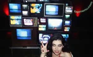 Haunted Hippie / Kylie Roseanne / hauntedhippiehorror nude photo #0054