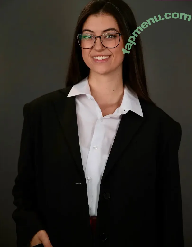 Haunted Hippie nude photo #0039 (Kylie Roseanne / hauntedhippiehorror)