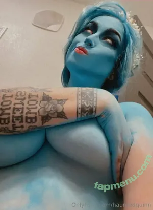 Hauntedhostess nude photo #0062