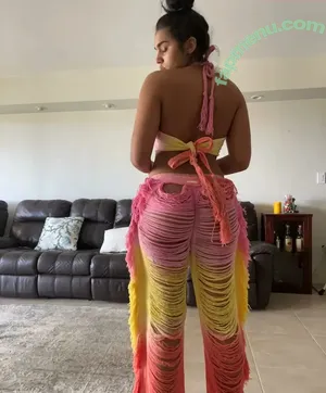 Hawaii Baddies / minniemichele nude photo #0256