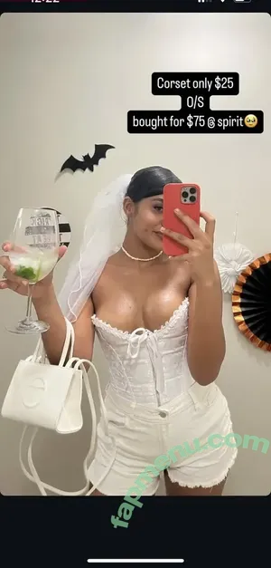 Hawaii Baddies / minniemichele nude photo #0264