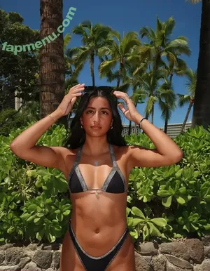 Hawaii Baddies / minniemichele nude photo #0292