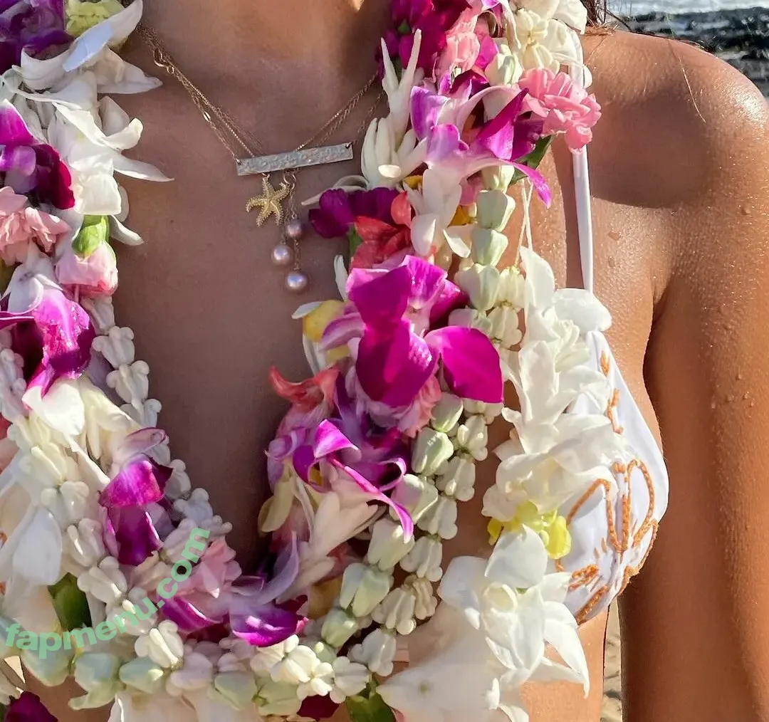 Hawaii Baddies nude photo #0224 (minniemichele)