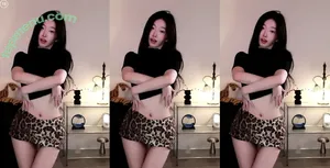 Haxxnini / Bumzi nude photo #0135