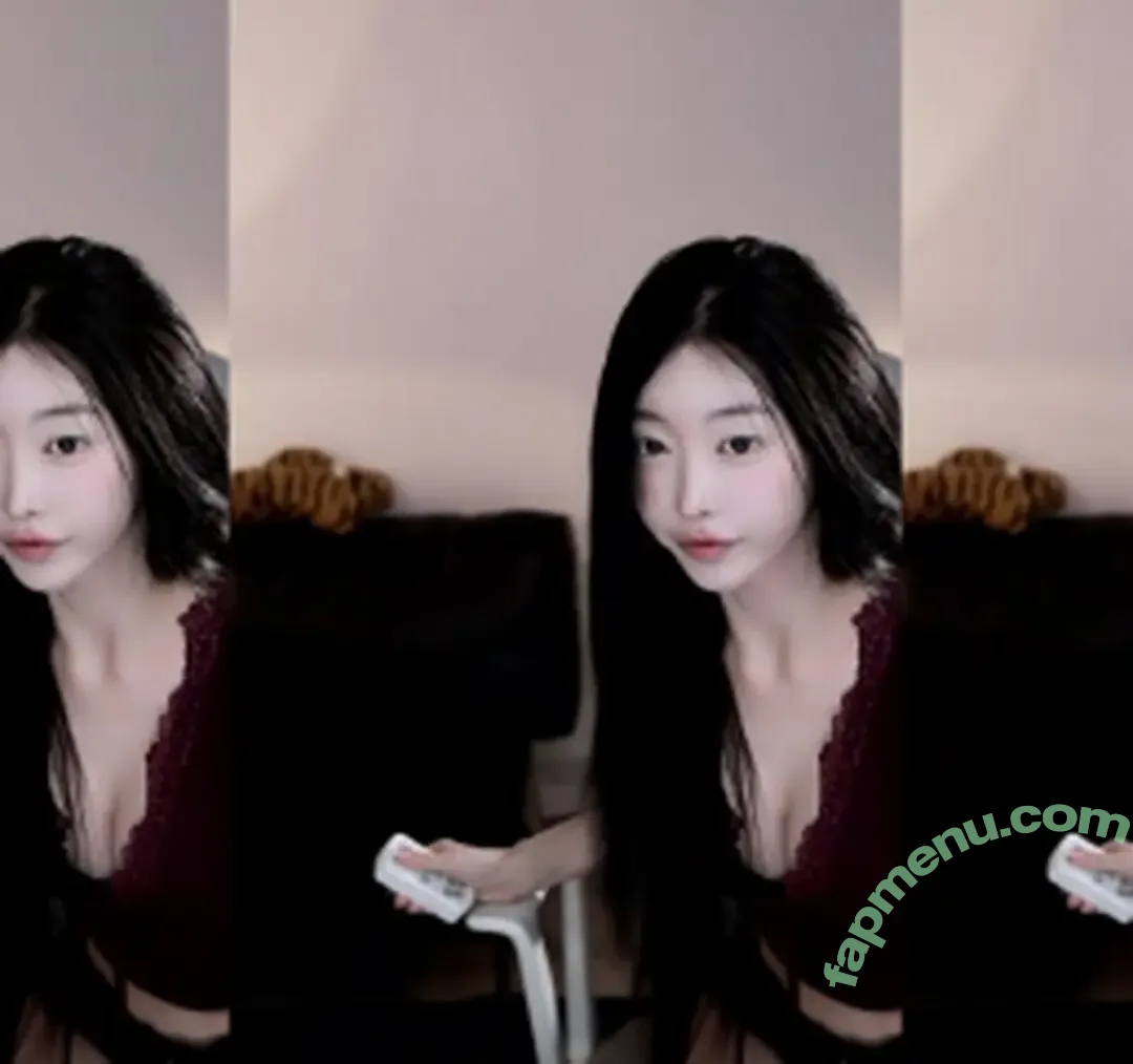 Haxxnini nude photo #0128 (Bumzi)
