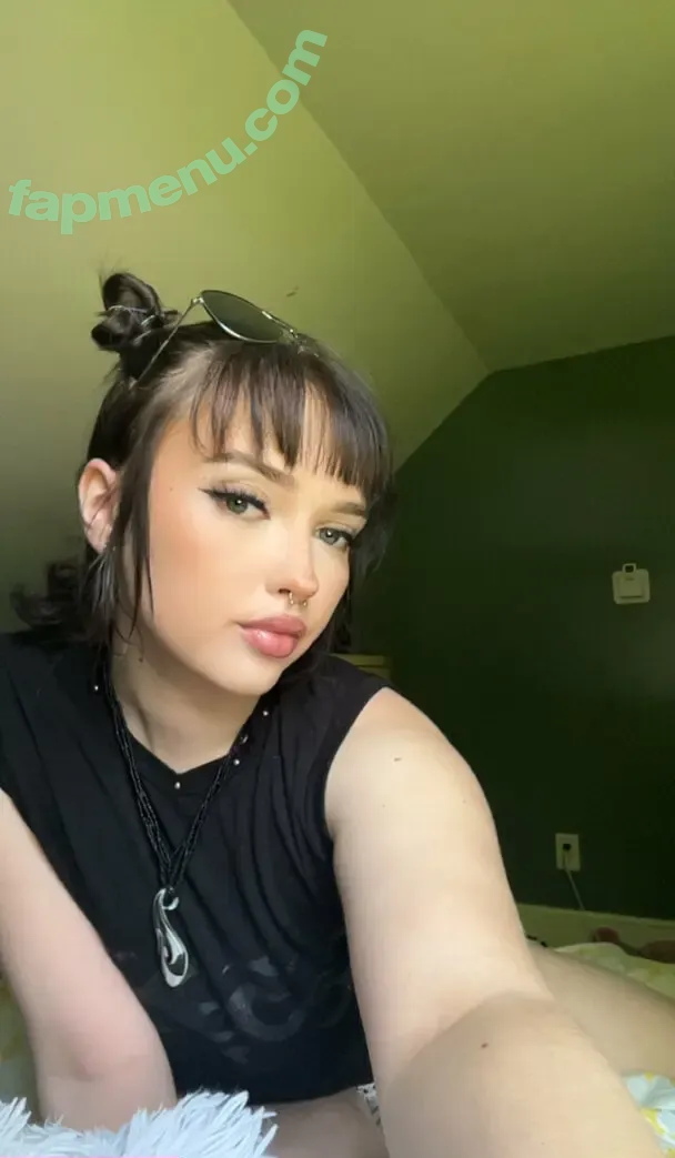 haybeann nude photo #0011 (haybeannn.1)