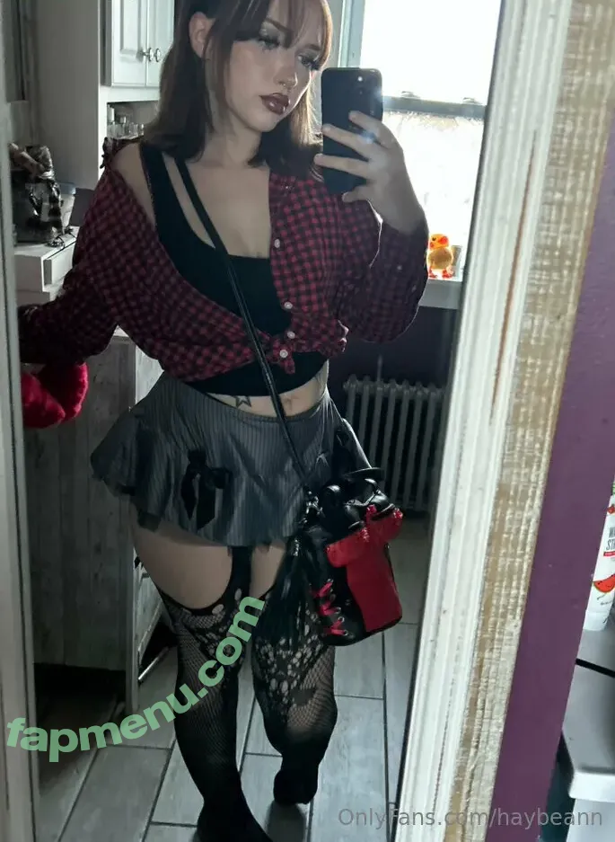 haybeann nude photo #0022 (haybeannn.1)