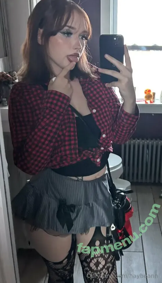haybeann nude photo #0023 (haybeannn.1)