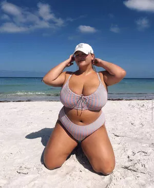 Hayden Buchko / brooke_hayy nude photo #0024