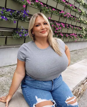 Hayden Buchko / brooke_hayy nude photo #0028