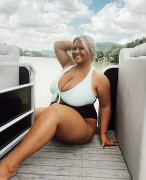 Hayden Buchko / brooke_hayy nude photo #0041