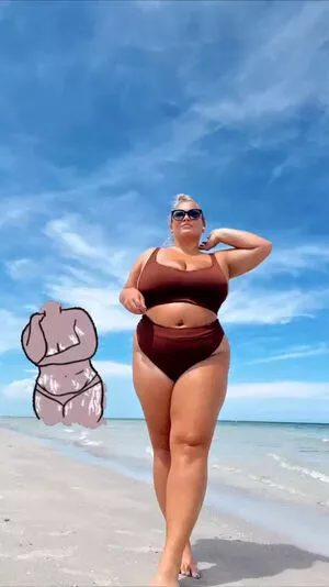 Hayden Buchko / brooke_hayy nude photo #0075