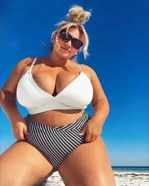 Hayden Buchko / brooke_hayy nude photo #0090