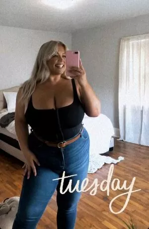 Hayden Buchko / brooke_hayy nude photo #0097