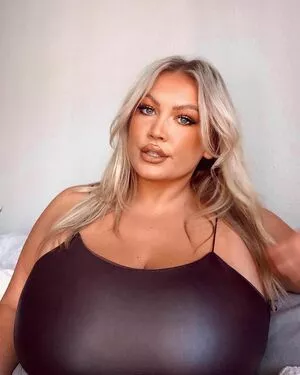 Hayden Buchko / brooke_hayy nude photo #0204