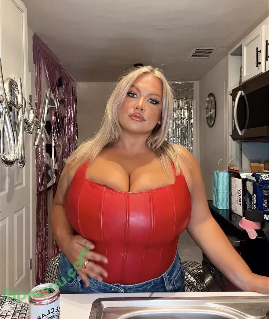 Hayden Buchko nude photo #0197 (brooke_hayy)