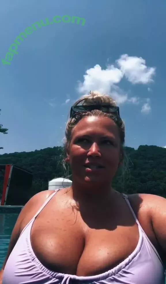 Hayden Buchko nude photo #0215 (brooke_hayy)