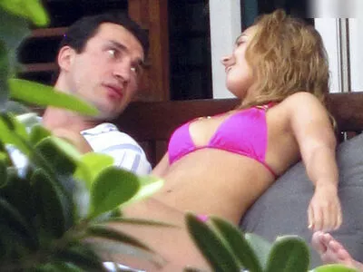 Hayden Panettiere / haydenpanettiere nude photo #0635