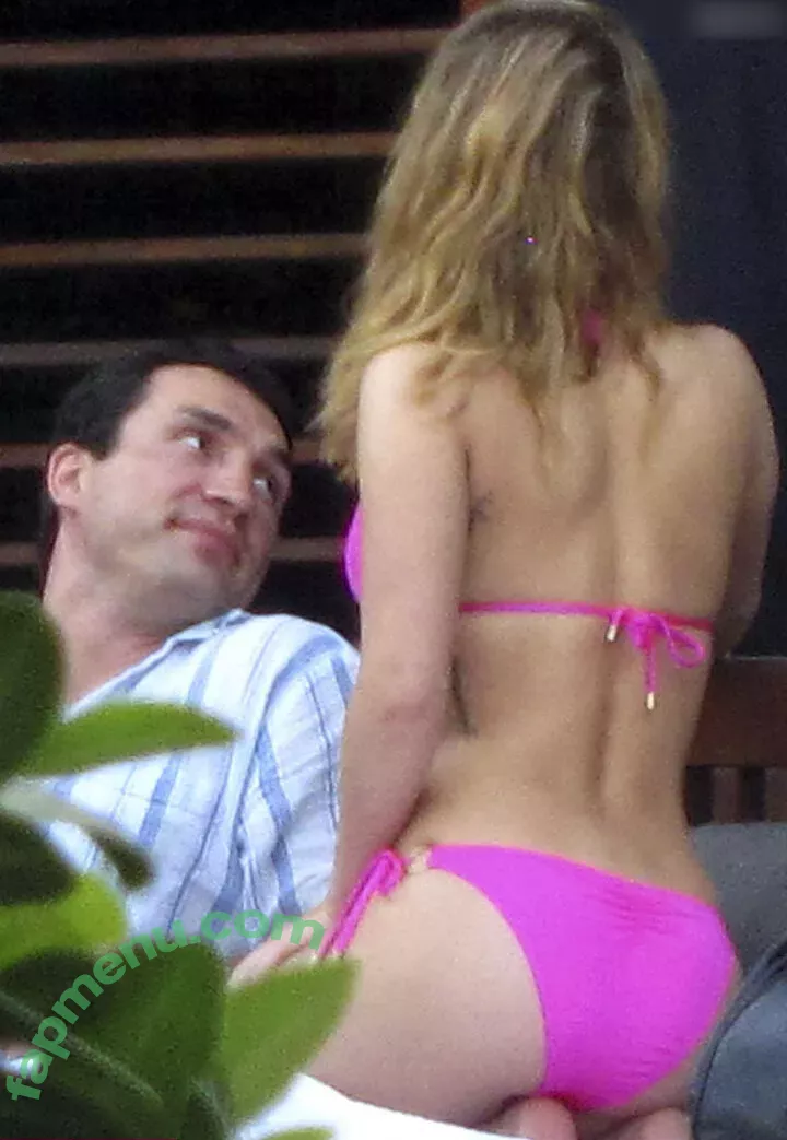 Hayden Panettiere nude photo #0629 (haydenpanettiere)