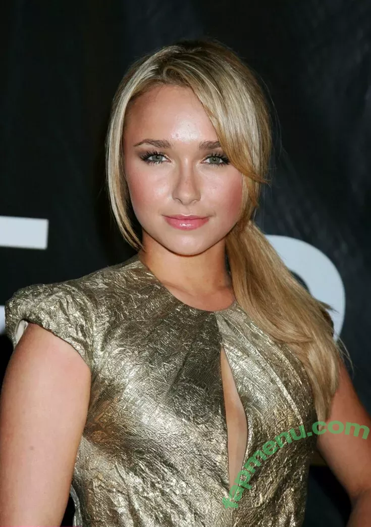 Hayden Panettiere nude photo #0783 (haydenpanettiere)