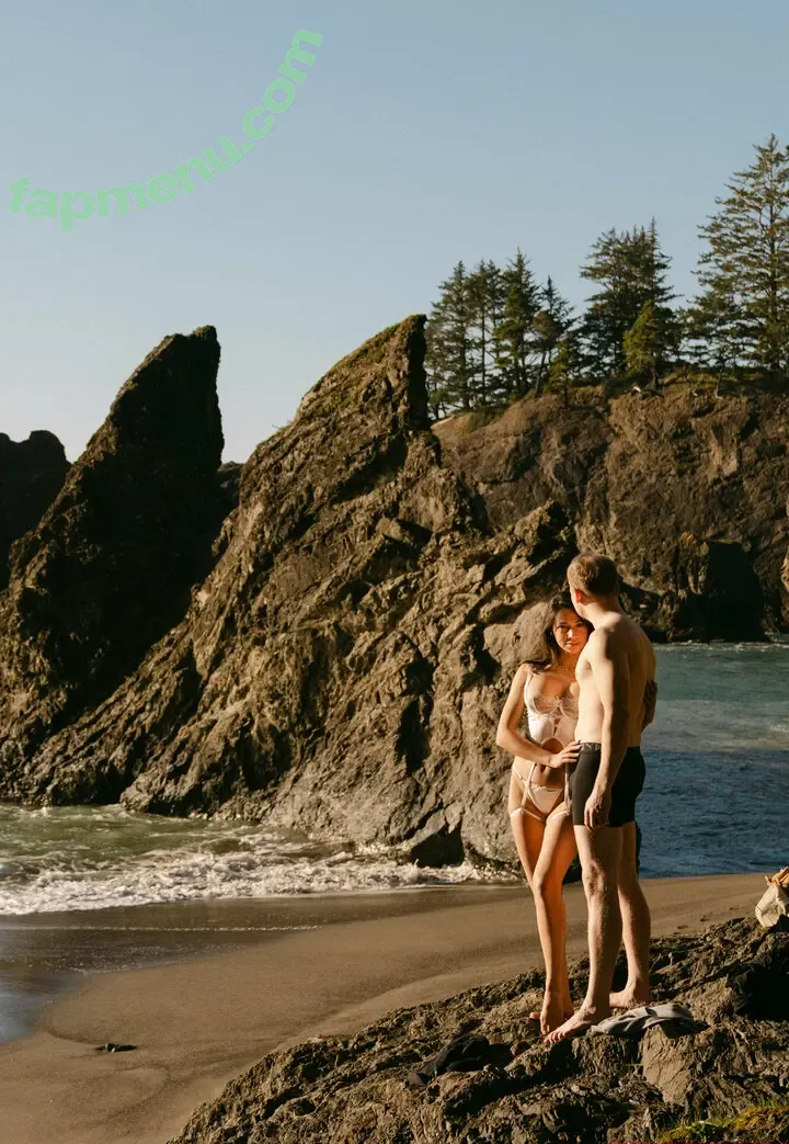 hayley.and.kian nude photo #0041 (hayley.and.kian)