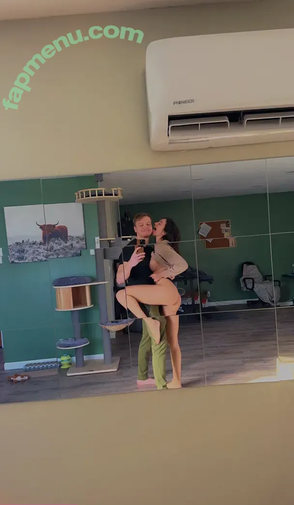 hayley.and.kian nude photo #0050 (hayley.and.kian)