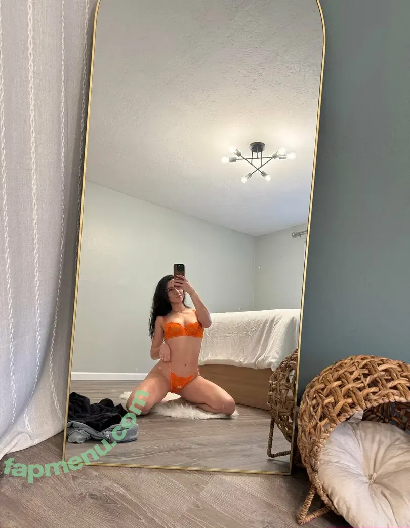hayley.and.kian nude photo #0055 (hayley.and.kian)