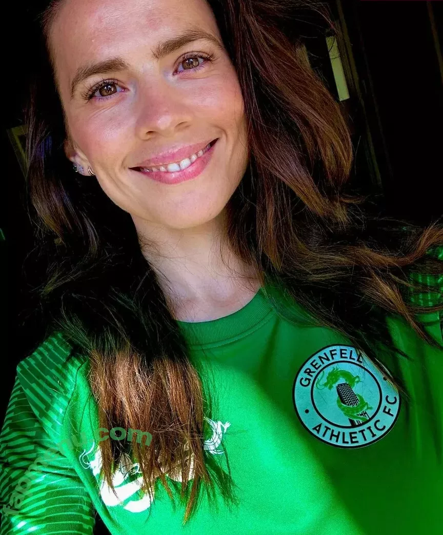 Hayley Atwell nude photo #0429 (hayley_atwell / wellhayley)