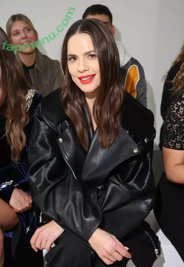 Hayley Atwell nude photo #0436 (hayley_atwell / wellhayley)